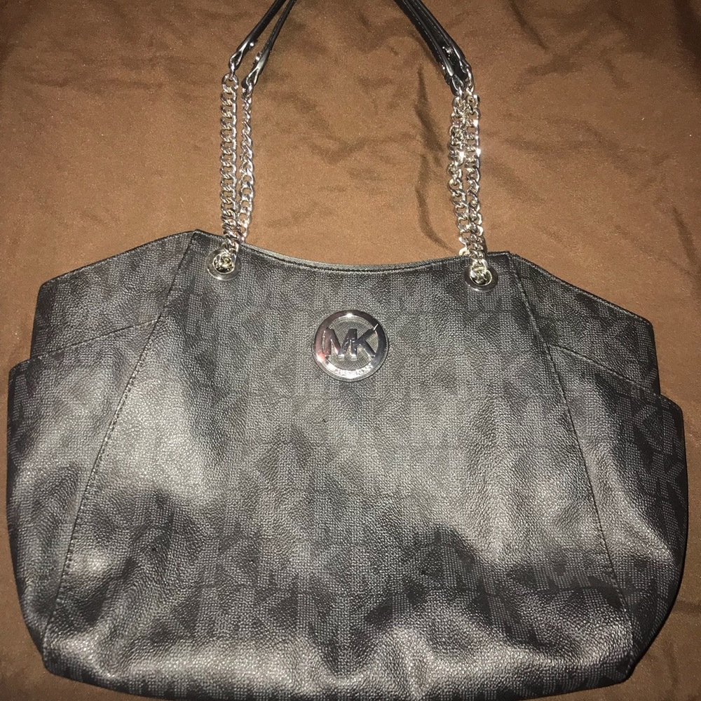 Michael kors shoulder bag